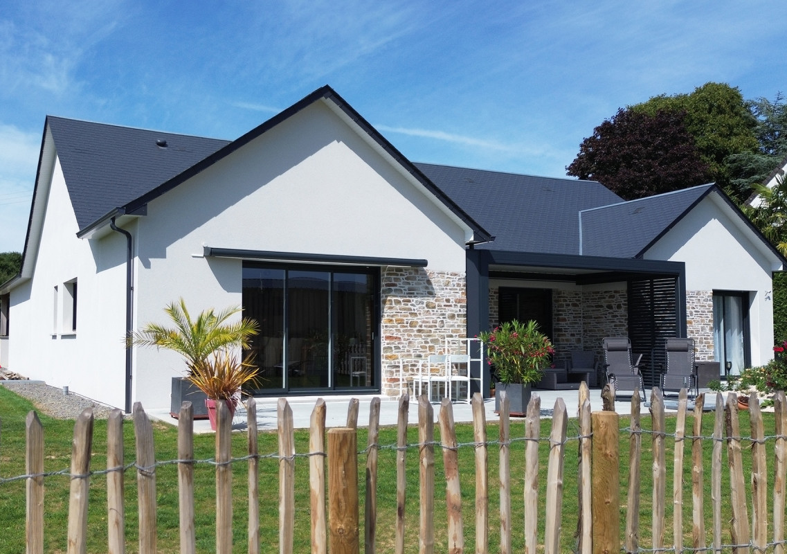 MAISON PLAIN PIED À ISIGNY-LE-BUAT à ISIGNY-LE-BUAT (secteur : AVRANCHES)