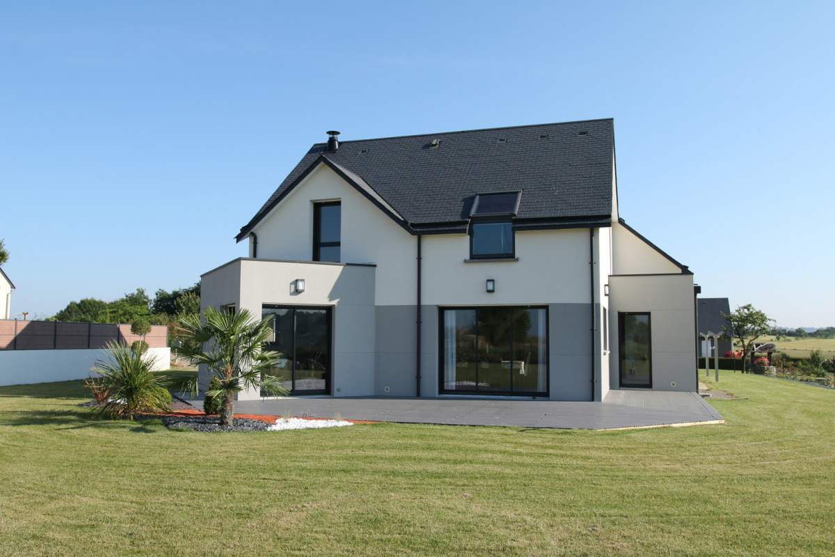 MAISON TRADITIONNELLE à AVRANCHES (50) (secteur : AVRANCHES)