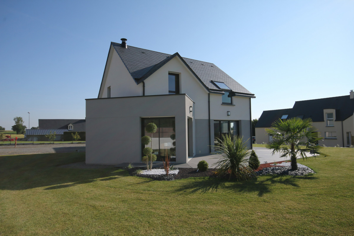 MAISON TRADITIONNELLE à AVRANCHES (50) (secteur : AVRANCHES)