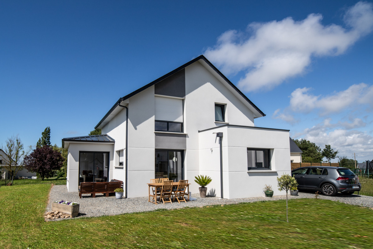 MAISON FAMILIALE à DONVILLE-LES-BAINS (50) (secteur : GRANVILLE)