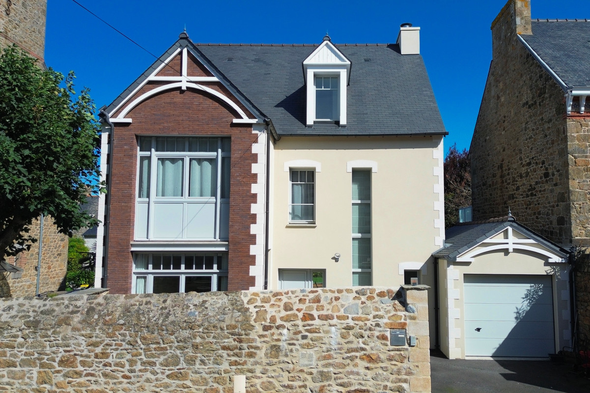 MAISON TRADITIONNELLE à SAINT-MALO (secteur : SAINT-MALO)