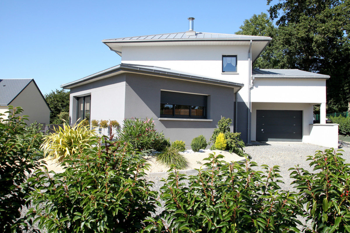 MAISON FAMILIALE à BREHAL (50) (secteur : GRANVILLE)